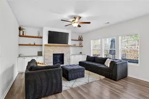 163 Crest Brooke Dr, Canton, GA 30115 - Photo 2