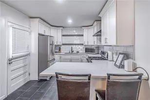 2456 Harwood Dr, Atlanta, GA 30344 - Photo 2