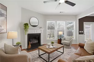 725 Duberry St, Alpharetta, GA 30004 - Photo 2