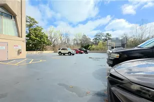 2479 Peachtree Rd NE, Atlanta, GA 30305 - Photo 48