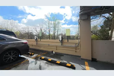 2479 Peachtree Road NE #1306, Atlanta, GA 30305 - Photo 46