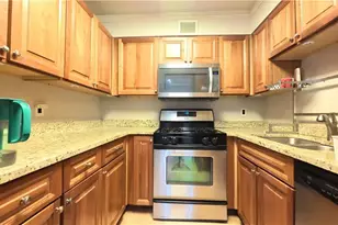 2479 Peachtree Rd NE, Atlanta, GA 30305 - Photo 12