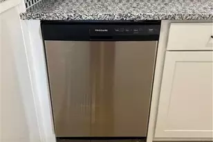 105 Greene St NE, Fairburn, GA 30213 - Photo 34