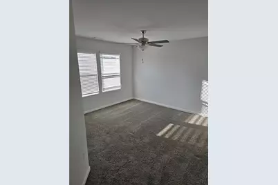 100 Village Green Drive, Adairsville, GA 30103 - Photo 6