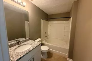 13104 Fairington Ridge, Lithonia, GA 30038 - Photo 8