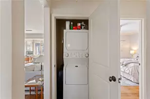 115 Peachtree Memorial Dr NW, Atlanta, GA 30309 - Photo 26