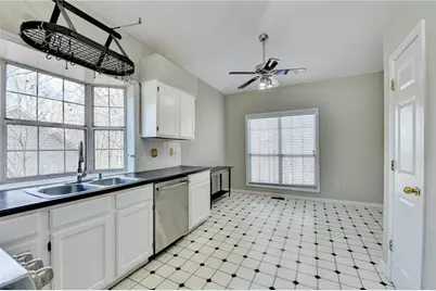 30 Karen Camile Drive, Lawrenceville, GA 30043 - Photo 14