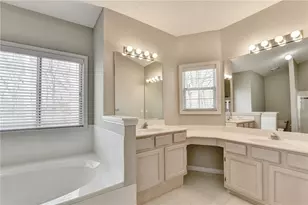 30 Karen Camile Dr, Lawrenceville, GA 30043 - Photo 32