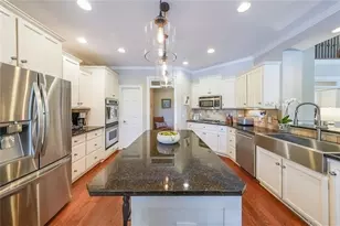 285 Peninsula Cir, Newnan, GA 30263 - Photo 4