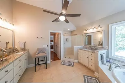 285 Peninsula Circle, Newnan, GA 30263 - Photo 24