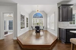 4392 Chatuge Dr, Buford, GA 30519 - Photo 14