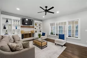 4392 Chatuge Dr, Buford, GA 30519 - Photo 12