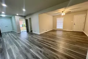 6740 Brookwood Cir, Jonesboro, GA 30236 - Photo 6