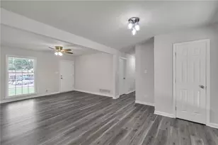 6740 Brookwood Cir, Jonesboro, GA 30236 - Photo 16