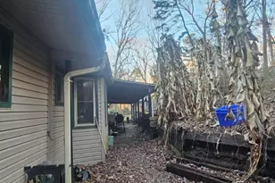 105 Memphis Ln, Hartwell, GA 30643 - Photo 2