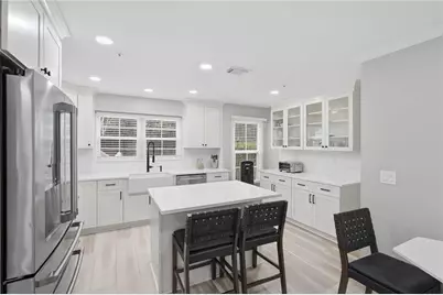 5061 Avalon Drive, Alpharetta, GA 30005 - Photo 4