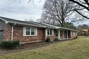 3271 Kelley Chapel Rd, Decatur, GA 30034 - Photo 2