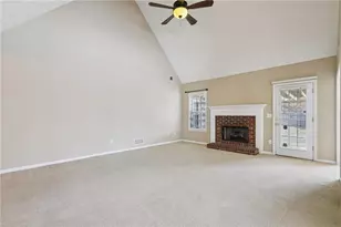 521 Red Tip Ct, Loganville, GA 30052 - Photo 4