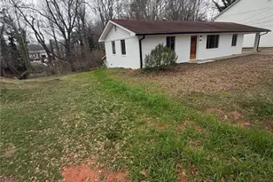 235 Tower Heights Rd, Gainesville, GA 30501 - Photo 2