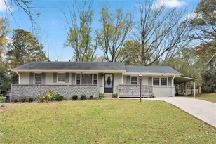 2120 Meadowbrook Ln SE, Marietta, GA 30067 - Photo 1