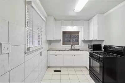 2120 Meadowbrook Lane SE, Marietta, GA 30067 - Photo 2