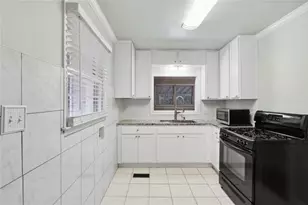 2120 Meadowbrook Ln SE, Marietta, GA 30067 - Photo 2