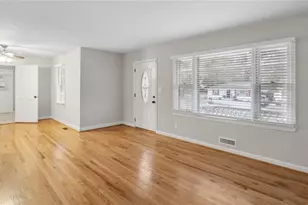 2120 Meadowbrook Ln SE, Marietta, GA 30067 - Photo 4