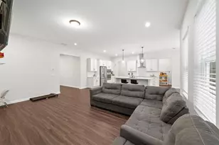 253 Birchwood Row, Holly Springs, GA 30115 - Photo 8