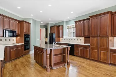 610 Society Street, Alpharetta, GA 30022 - Photo 18