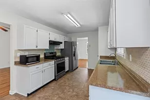 2242 Rocksram Ct, Buford, GA 30519 - Photo 16