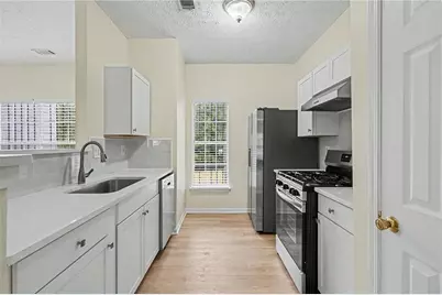 2545 Walden Lake Drive, Decatur, GA 30035 - Photo 8