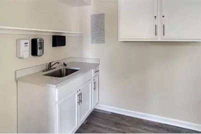 253 Upper Riverdale Road #B, Riverdale, GA 30274 - Photo 10