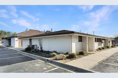 253 Upper Riverdale Road #B, Riverdale, GA 30274 - Photo 2