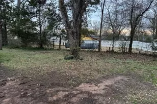 607 N Hill St, Griffin, GA 30223 - Photo 4