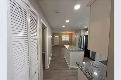 2060 Claude Street NW, Atlanta, GA 30318 - Photo 28