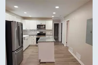 2060 Claude Street NW, Atlanta, GA 30318 - Photo 14