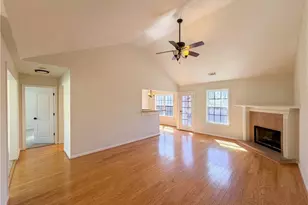 3853 White Pine Rd, Snellville, GA 30039 - Photo 12