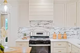 3549 Castlehill Ct, Tucker, GA 30084 - Photo 16