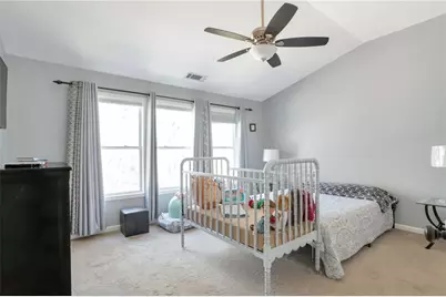 1565 Hedington Circle, Lawrenceville, GA 30045 - Photo 10