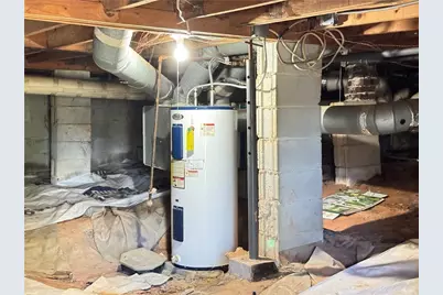 5297 Cardinal Lane NW, Lilburn, GA 30047 - Photo 30