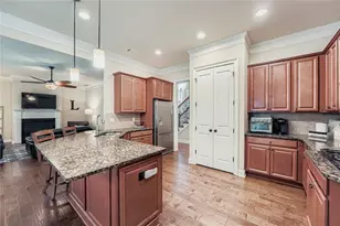 2480 Anderson Estates Ct, Marietta, GA 30064 - Photo 2