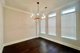 579 Broadview Pl NE, Atlanta, GA 30324 - Photo 22