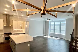 579 Broadview Pl NE, Atlanta, GA 30324 - Photo 18