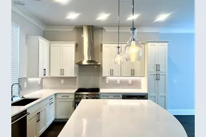 579 Broadview Place NE, Atlanta, GA 30324 - Photo 6