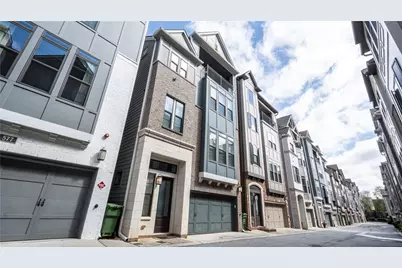 579 Broadview Place NE, Atlanta, GA 30324 - Photo 2