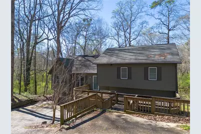 88 Geraldine Drive SE, Smyrna, GA 30082 - Photo 2