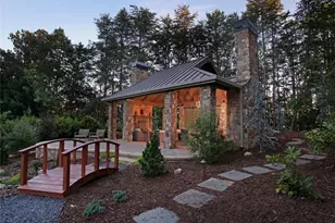 1020 Abingdon Ln, Johns Creek, GA 30022 - Photo 8