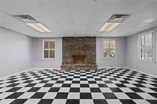 4350 Fallowfield Ln SW, Lilburn, GA 30047 - Photo 44