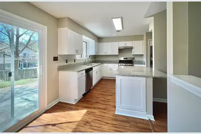 26 Briar Gate Lane, Marietta, GA 30066 - Photo 6