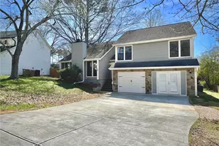 26 Briar Gate Ln, Marietta, GA 30066 - Photo 1